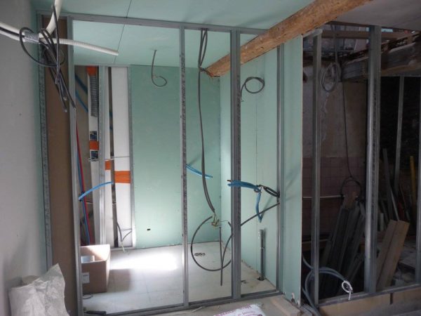 Edinburgh Property Renovations 1St Floor Bathroom Before 1 Bram Renovation Aude Builder 600X450